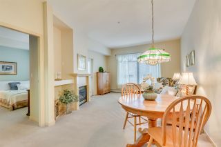 Photo 4: 110 2266 ATKINS Avenue in Port Coquitlam: Central Pt Coquitlam Condo for sale in "MAYFAIR TERRACE" : MLS®# R2135737