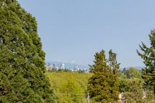 Photo 33: 3885 W BROADWAY in Vancouver: Point Grey House for sale (Vancouver West)  : MLS®# R2815457