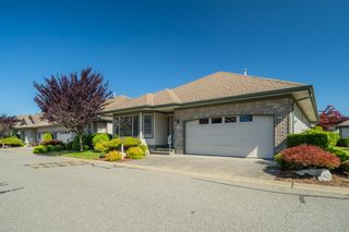 Photo 1: 13 31517 SPUR Avenue in Abbotsford: Abbotsford West Townhouse for sale : MLS®# R2792705