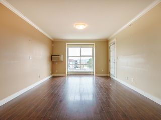 Photo 9: 423 17769 57 Avenue in Surrey: Cloverdale BC Condo for sale in "CLOVER DOWNS ESTATES" (Cloverdale)  : MLS®# R2870625