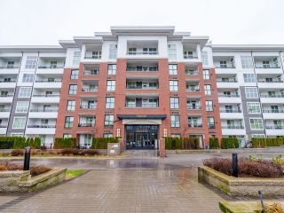 Main Photo: B601 8150 207 Street in Langley: Willoughby Heights Condo for sale : MLS®# R2855407