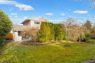 Photo 32: 3804 Campus Cres in Saanich: SE Mt Tolmie House for sale (Saanich East)  : MLS®# 957899