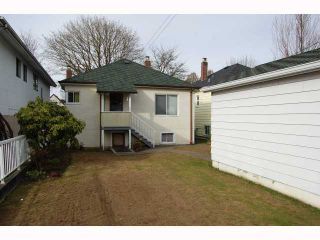 Photo 2: 8 W 20TH Avenue in Vancouver: Cambie House for sale in "CAMBIE" (Vancouver West)  : MLS®# V816436