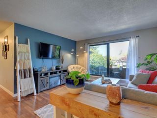 Photo 5: 306 1571 Mortimer St in Saanich: SE Mt Tolmie Condo for sale (Saanich East)  : MLS®# 851435