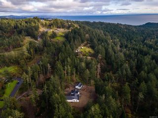 Photo 3: 870 Montreul Hts in Metchosin: Me Rocky Point House for sale : MLS®# 891584