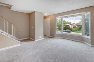 Photo 4: 43 Templemont Drive NE in Calgary: Temple Semi Detached for sale : MLS®# A1228299