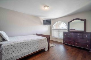 Photo 30: 32 ERIKA Crescent in Hamilton: House for sale : MLS®# H4173019
