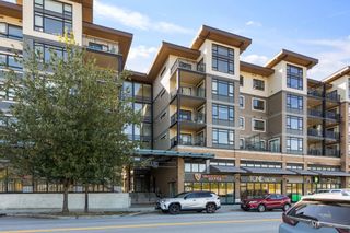 Photo 1: 305 2525 CLARKE Street in Port Moody: Port Moody Centre Condo for sale in "THE STRAND" : MLS®# R2724408