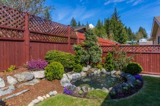 Photo 4: 5747 CARTIER Road in Sechelt: Sechelt District House for sale in "CASCADE HEIGHTS" (Sunshine Coast)  : MLS®# R2161891