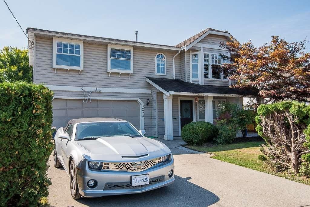 Main Photo: 16922 60 Avenue in Surrey: Cloverdale BC House for sale (Cloverdale)  : MLS®# R2603470