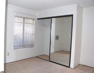 Photo 8: SAN DIEGO Condo for sale : 1 bedrooms : 6650 Amherst St #12A