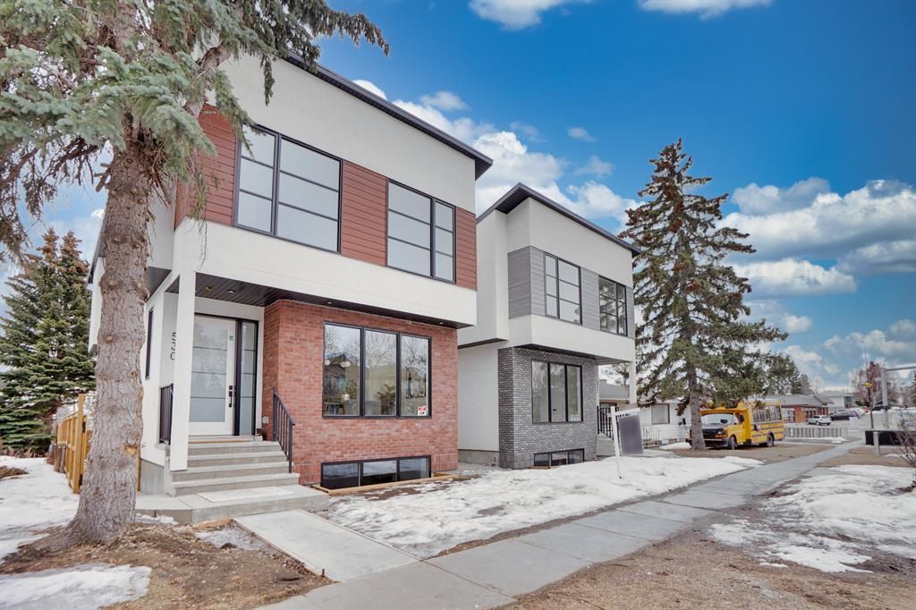Main Photo:  in Calgary: Highwood Detached for sale : MLS®# A2036716