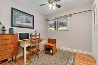 Photo 11: 3989 205A Street in Langley: Brookswood Langley House for sale in "Brookswood" : MLS®# R2893381
