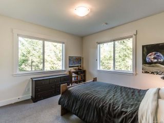 Photo 11: 6985 Rosalyn Cres in LANTZVILLE: Na Lower Lantzville House for sale (Nanaimo)  : MLS®# 842988