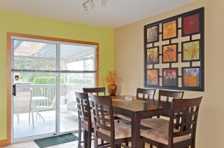 Photo 3: 1516 MILFORD Avenue in Coquitlam: Central Coquitlam House for sale : MLS®# R2046067