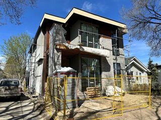Photo 3: 404 21 Avenue NW in Calgary: Mount Pleasant Detached for sale : MLS®# A2129412