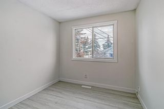 Photo 15: 5520 Trelle Drive NE in Calgary: Thorncliffe Semi Detached (Half Duplex) for sale : MLS®# A2029549