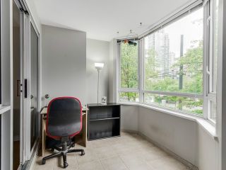 Photo 14: 1190 RICHARDS Street in Vancouver: Yaletown Townhouse for sale in "Park Plaza" (Vancouver West)  : MLS®# V1122605