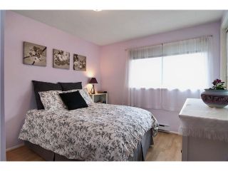 Photo 5: 309 3709 PENDER Street in Burnaby: Willingdon Heights Townhouse for sale in "LEXINGTON NORTH" (Burnaby North)  : MLS®# V948067