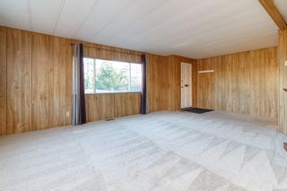 Photo 5: 29 70 Cooper Rd in View Royal: VR Glentana Manufactured Home for sale : MLS®# 863119