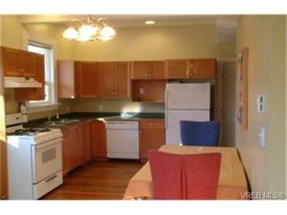 Photo 8: 2529 Prior St in VICTORIA: Vi Hillside Half Duplex for sale (Victoria)  : MLS®# 425726