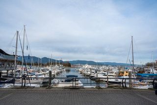 Photo 19: 601 535 NICOLA Street in Vancouver: Coal Harbour Condo for sale in "Bauhinia" (Vancouver West)  : MLS®# R2713484