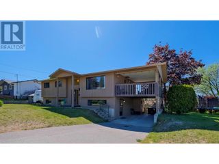 Main Photo: 3570 Esquire Road in Kelowna: House for sale : MLS®# 10313543