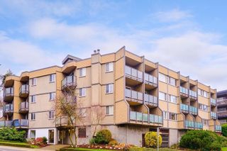 Main Photo: 205 212 FORBES Avenue in North Vancouver: Lower Lonsdale Condo for sale in "Forbes Manor" : MLS®# R2836835
