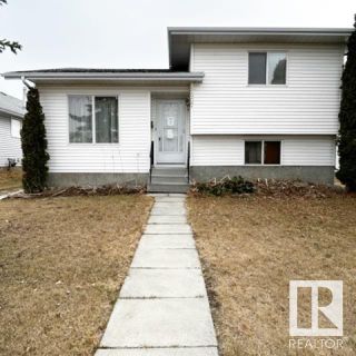 Photo 2: 9507 170 Avenue in Edmonton: Zone 28 House for sale : MLS®# E4337267