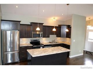 Photo 5: 1158 LINDSAY Street in Regina: Eastview Single Family Dwelling for sale (Regina Area 03)  : MLS®# 574052