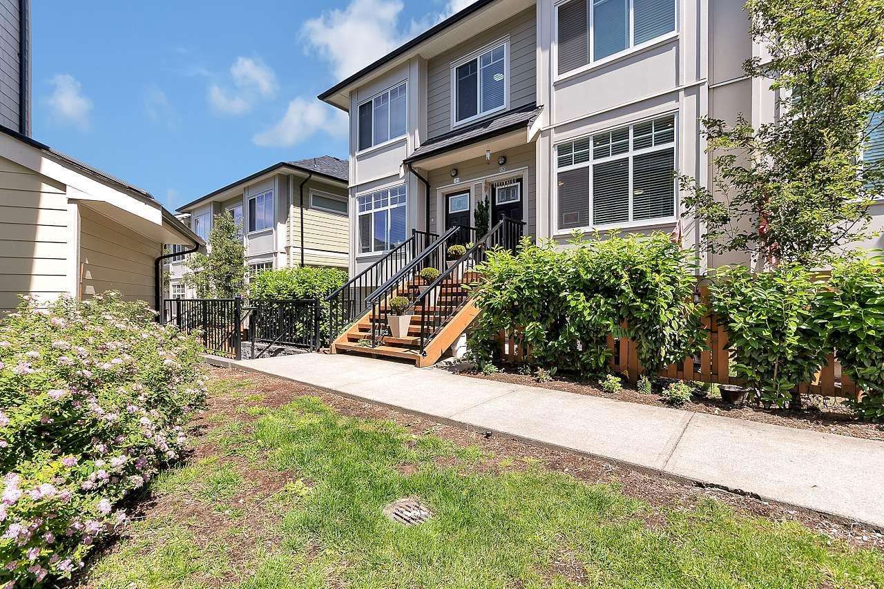 Main Photo: 130 13670 62 Avenue in Surrey: Sullivan Station Townhouse for sale : MLS®# R2597721