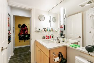 Photo 16: 205 1365 W 4TH Avenue in Vancouver: False Creek Condo for sale (Vancouver West)  : MLS®# R2752633