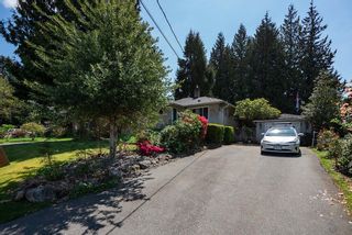 Photo 7: 5312 LAUREL Street in Burnaby: Central BN House for sale (Burnaby North)  : MLS®# R2777818