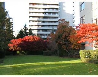 Photo 2: 601 6759 WILLINGDON Avenue in Burnaby: Metrotown Condo for sale in "BALMORAL ON THE PARK" (Burnaby South)  : MLS®# V740225