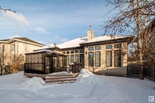 Photo 3: 5012 DONSDALE Drive in Edmonton: Zone 20 House for sale : MLS®# E4330473