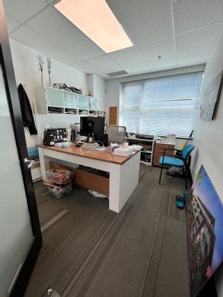 Photo 3: 226 998 HARBOURSIDE Drive in North Vancouver: Harbourside Office for sale : MLS®# C8048646