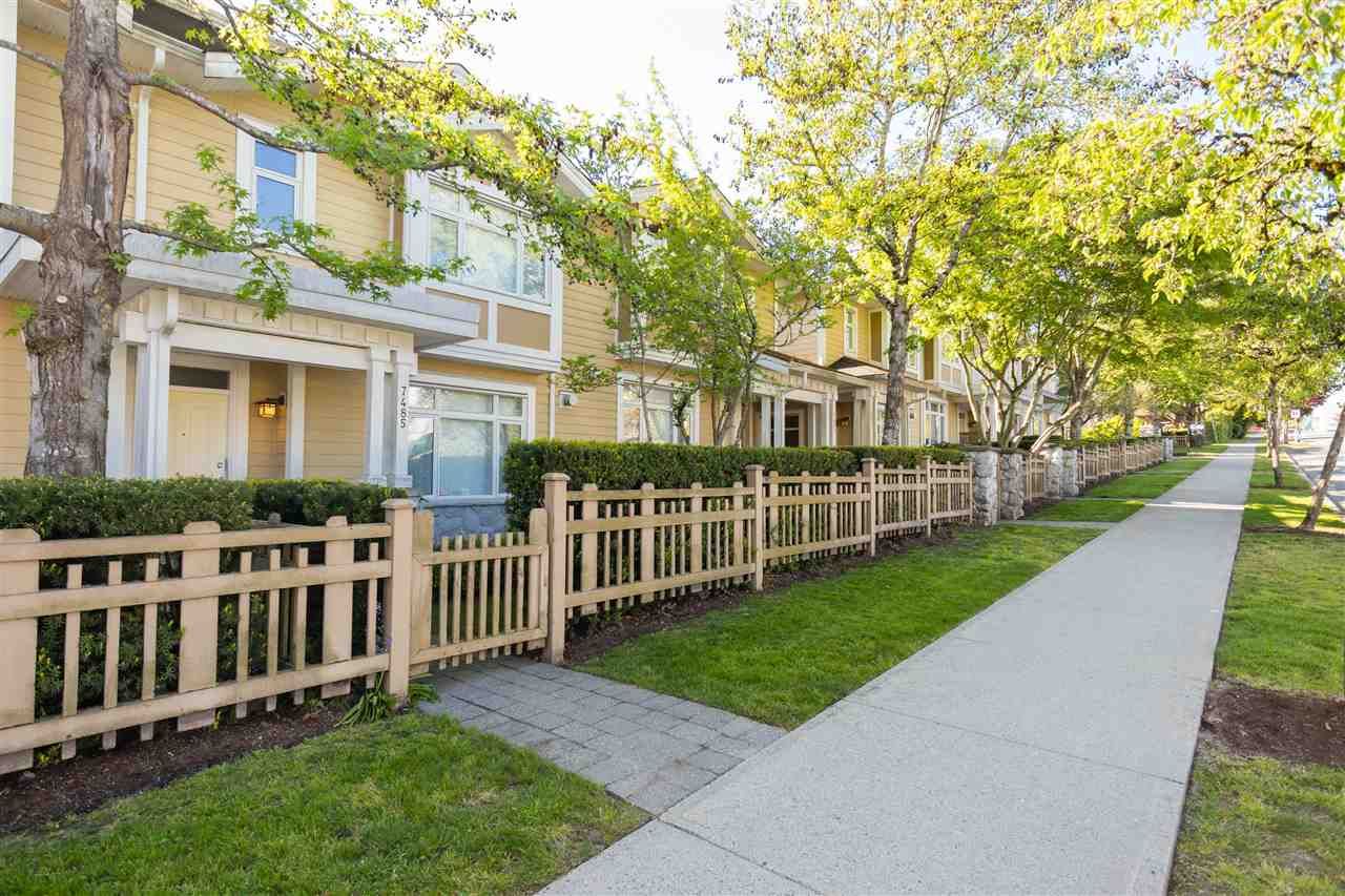 Main Photo: 7485 LAUREL STREET in Vancouver: South Cambie Townhouse for sale (Vancouver West)  : MLS®# R2392110
