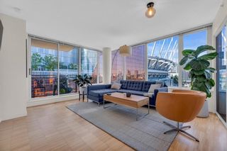 Photo 2: 1108 33 SMITHE Street in Vancouver: Yaletown Condo for sale in "COOPER'S LOOKOUT" (Vancouver West)  : MLS®# R2785311