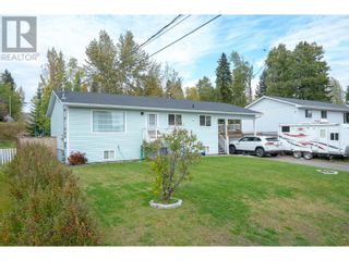 Photo 2: 7388 THOMPSON DRIVE in Prince George: House for sale : MLS®# R2816649