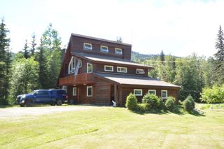 Photo 4: 1289 HUDSON BAY MOUNTAIN Road in Smithers: Smithers - Rural House for sale (Smithers And Area)  : MLS®# R2713371