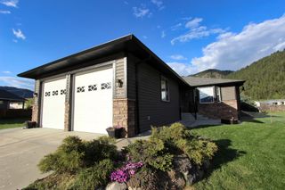 Photo 1: 95 Leighton Avenue: Chase House for sale (Shuswap)  : MLS®# 10182496