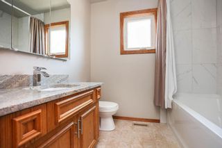 Photo 24: 38 Reese Cove in Winnipeg: Normand Park Residential for sale (2C)  : MLS®# 202211407