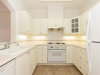 Photo 8: 317 8775 JONES Road in Richmond: Brighouse South Condo for sale in "REGENTS GATE" : MLS®# R2736325