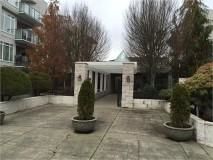 Photo 1: 117 32085 GEORGE FERGUSON Way in Abbotsford: Abbotsford West Condo for sale in "Arbour Court" : MLS®# R2077958
