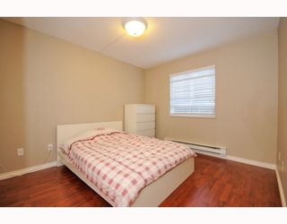 Photo 7: 104 863 W 16TH Avenue in Vancouver: Fairview VW Condo for sale in "BERKERLY COURT" (Vancouver West)  : MLS®# V756449