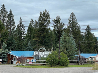 Photo 2: Motel & RV Park for sale BC: Commercial for sale