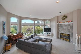 Photo 3: 3945 BRAEMAR Place in North Vancouver: Braemar House for sale : MLS®# R2878728