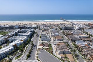 Photo 63: 237 1st Street in Huntington Beach: Residential for sale (15 - West Huntington Beach)  : MLS®# OC22114975