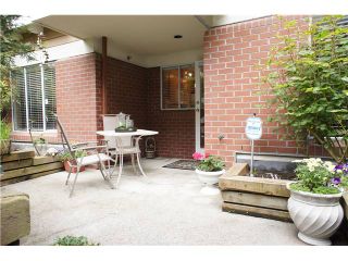 Photo 4: 106 628 W 13TH Avenue in Vancouver: Fairview VW Condo for sale in "CONNAUGHT ESTATES" (Vancouver West)  : MLS®# V890491