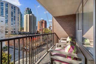 Photo 4: 405 60 Montclair Avenue in Toronto: Forest Hill South Condo for sale (Toronto C03)  : MLS®# C8266818